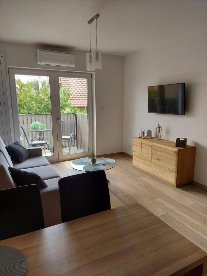 Apartament Nad Zalewem Dziwnówek Exterior foto